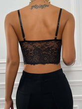 Kurzes Camisole-Top aus Spitze